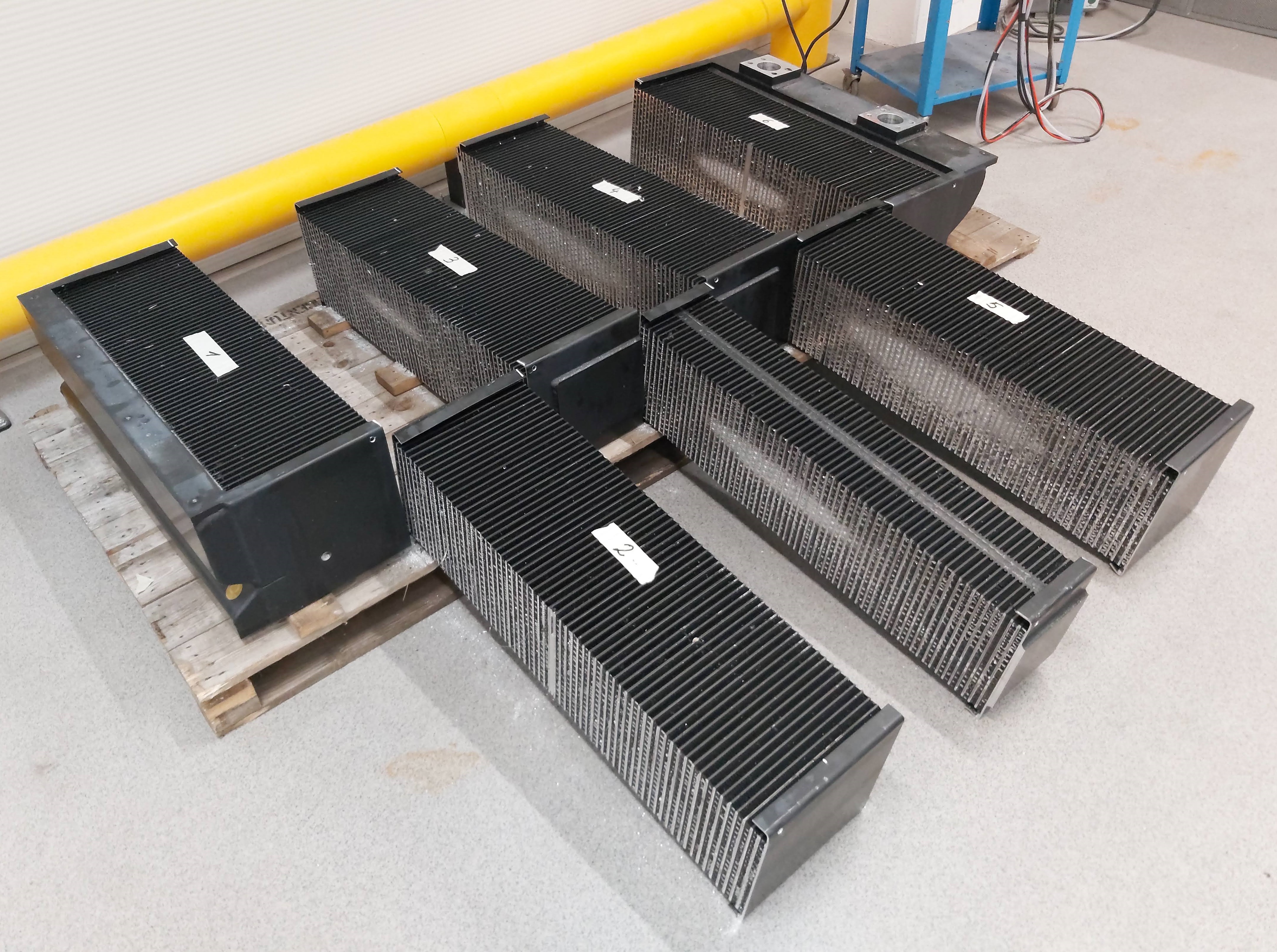 Cross-section of coated heat exchanger